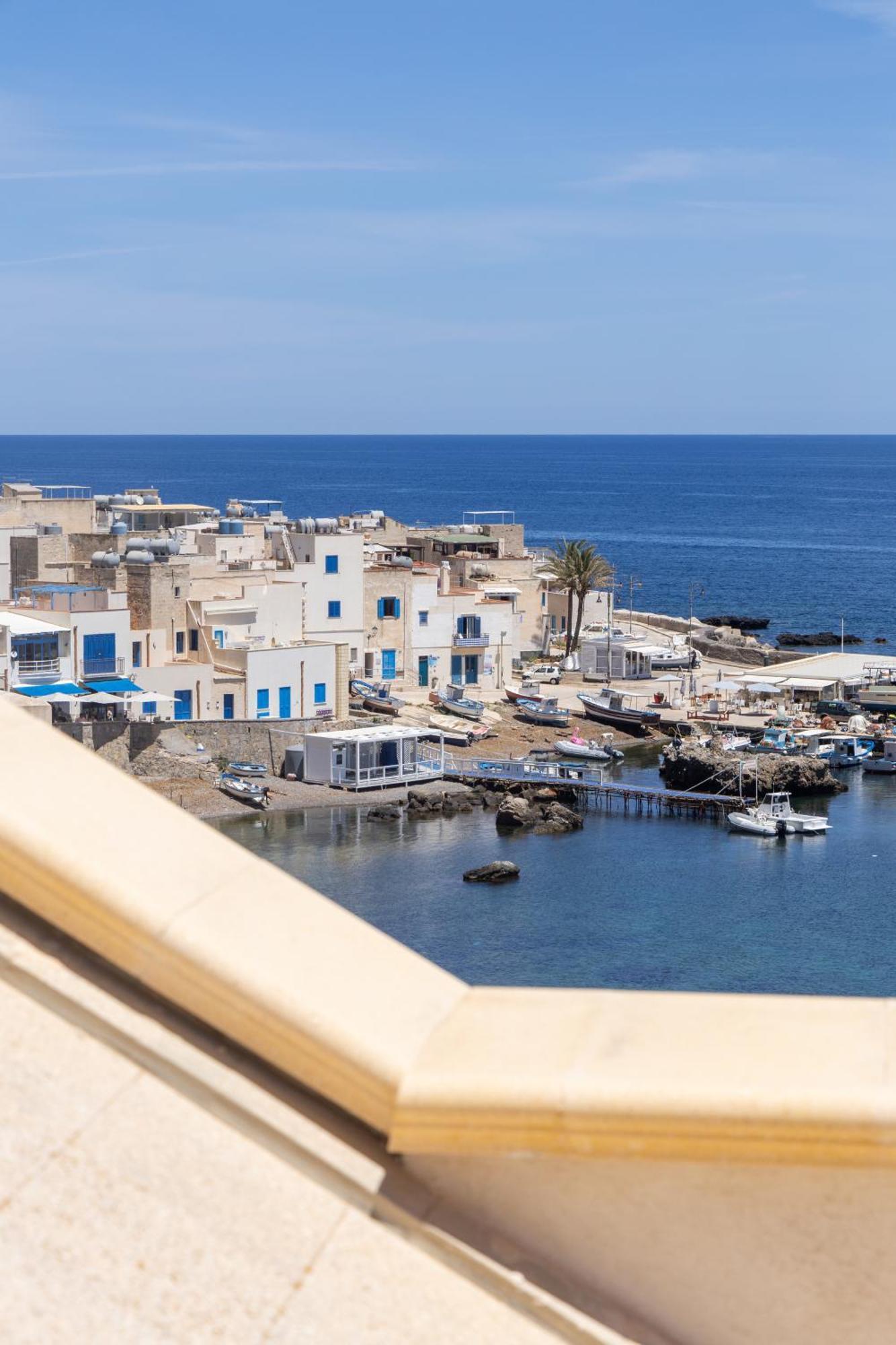 Marettimo Vacanze Bagian luar foto